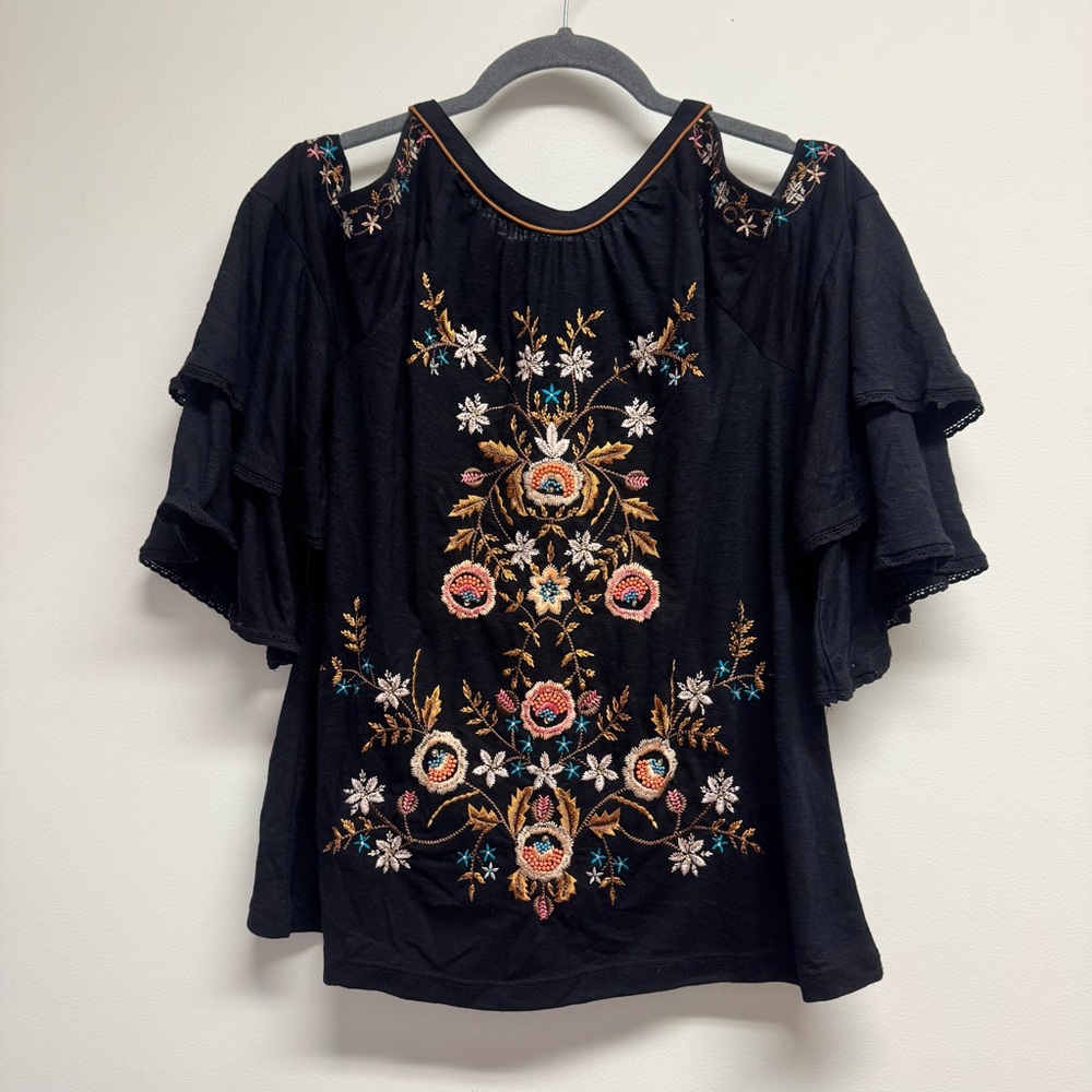 NWT INC International Concepts Black Floral Embroidered Blouse Size S
